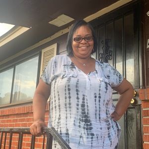 Meet your Posher, Toya